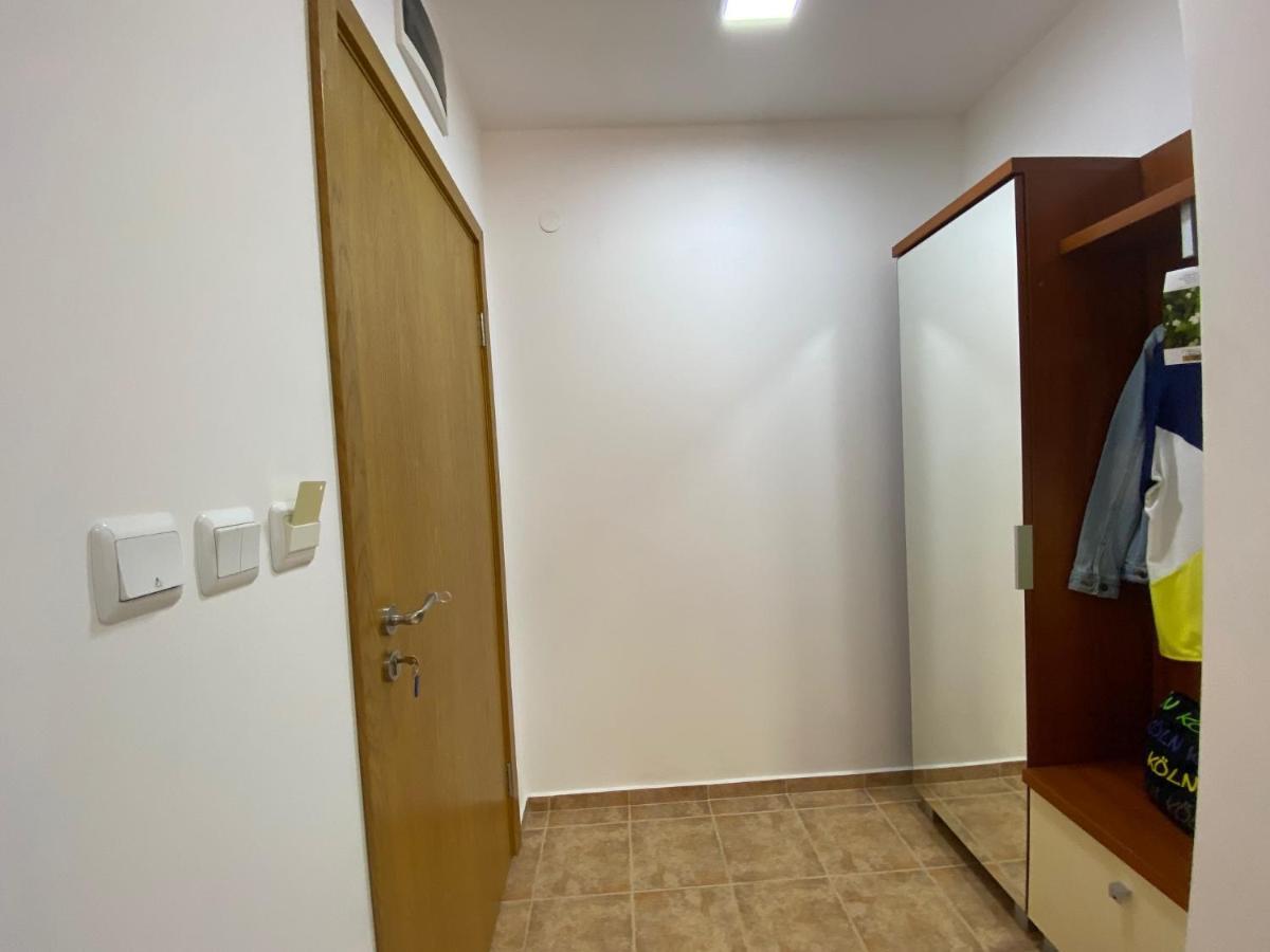 Anita A15 Family Apartment Слънчев бряг Екстериор снимка