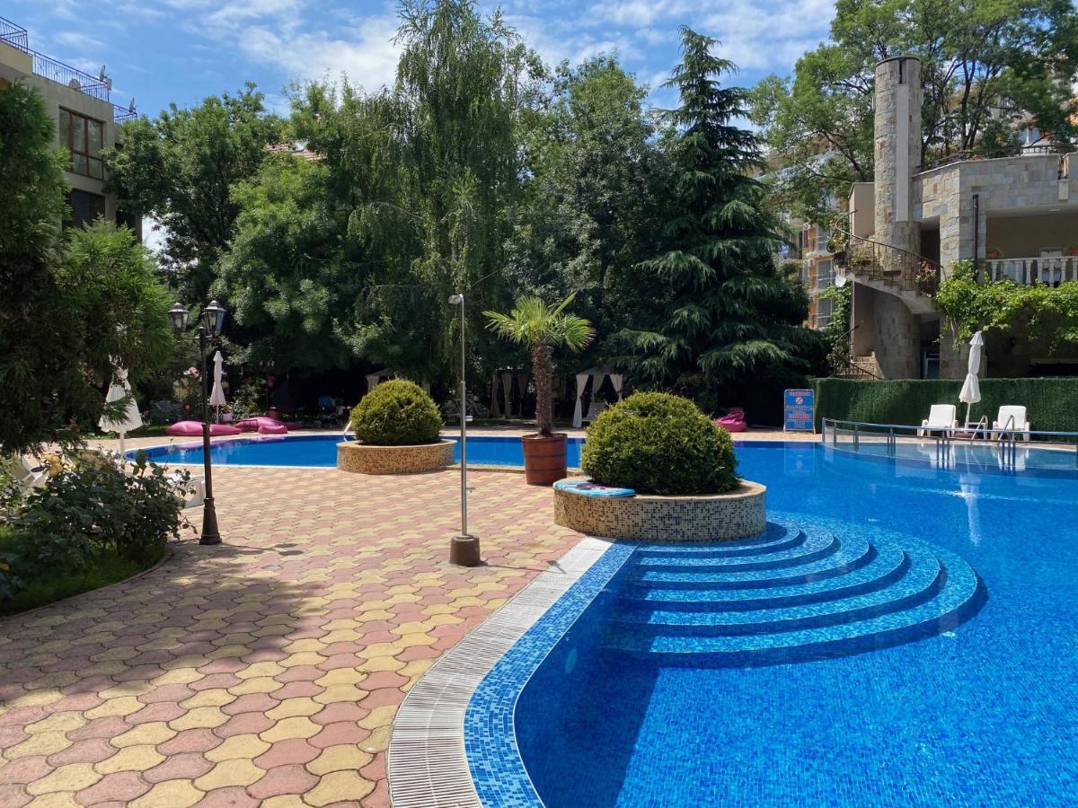 Anita A15 Family Apartment Слънчев бряг Екстериор снимка